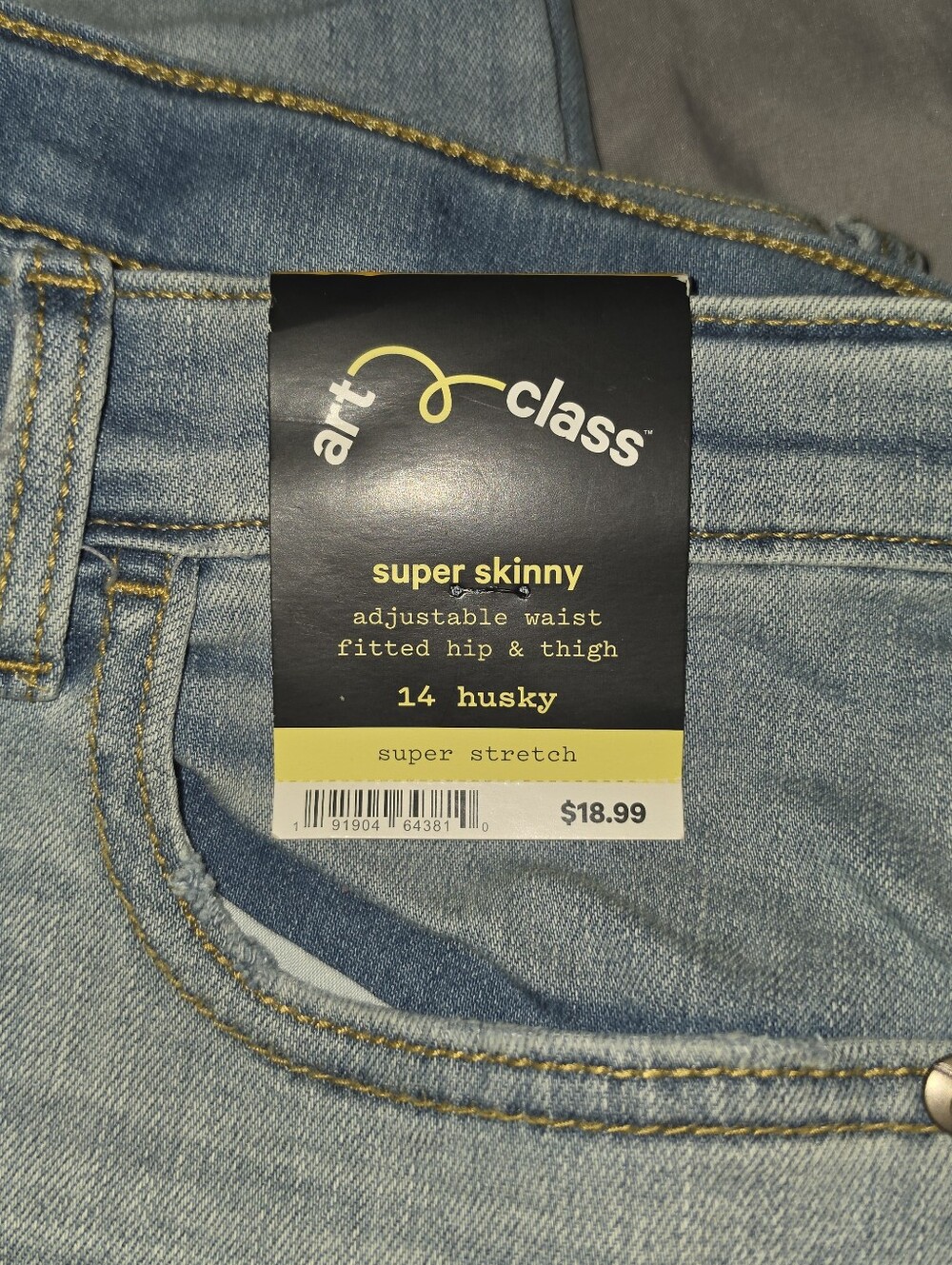 Art class Super Skinny Jeans in Light BlueA